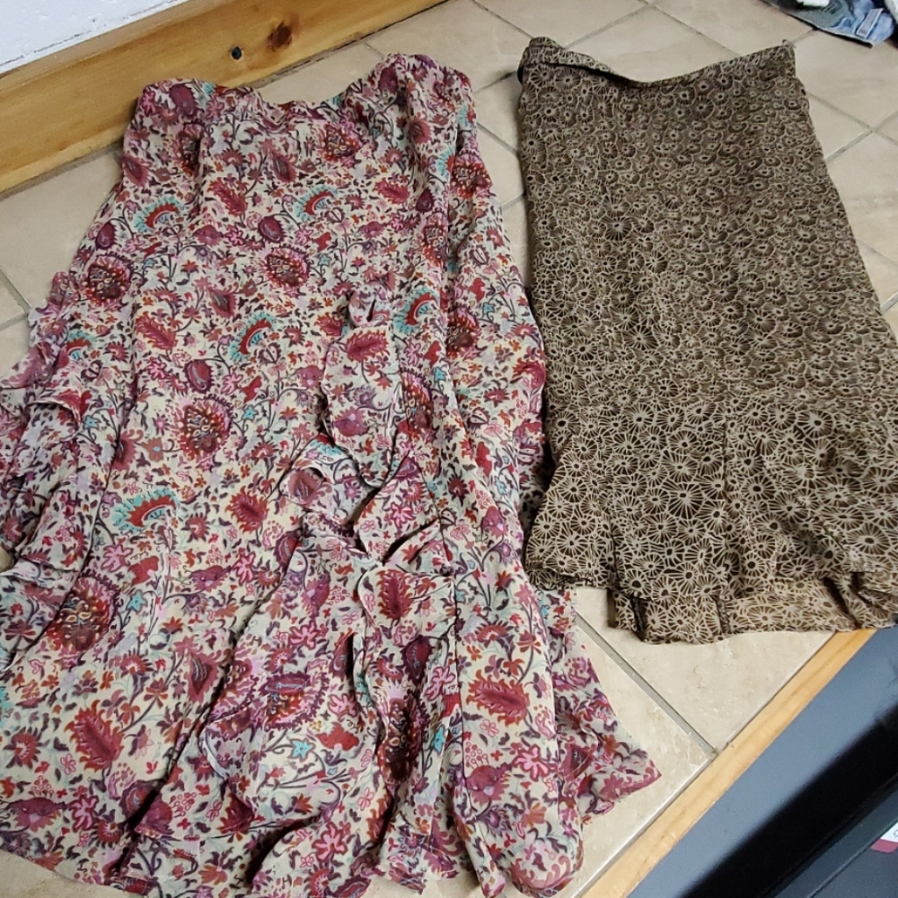 Liz Claiborne & Chaps Skirts